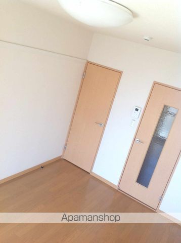 レオパレスアドバンス鶴見の内装写真