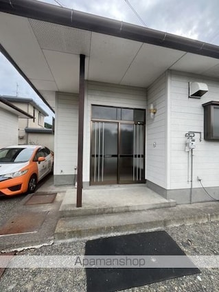 ルーツ[3DK/59.56m2]のエントランス