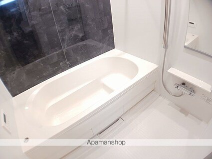 滋賀県湖南市下田[2LDK/56.08m2]のバス