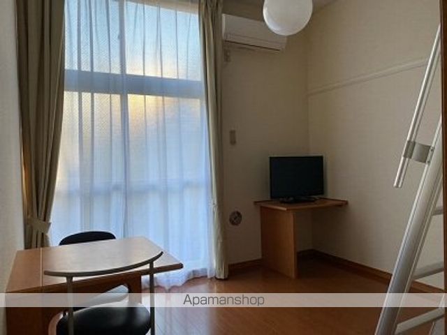 レオパレスオークヒルズIIの内装写真