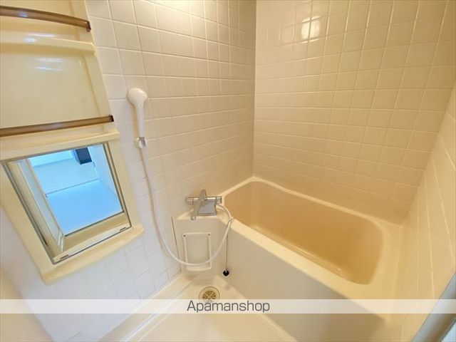 アコール中山IIの内装写真