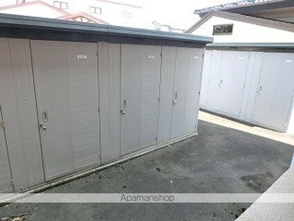 パルテール泉[2LDK/56.59m2]の共用部5