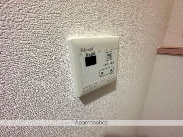 シャルルフジ吉田の内装写真