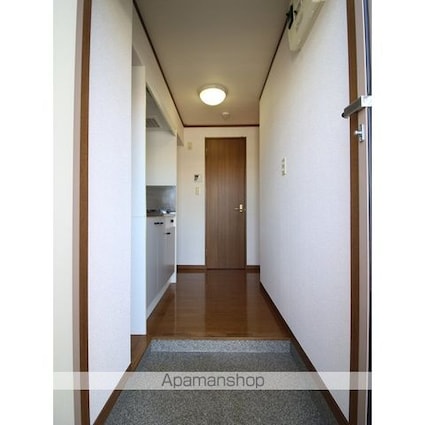 アンプルール　フェール　リリエンハイムⅡ[1K/28.28m2]の玄関