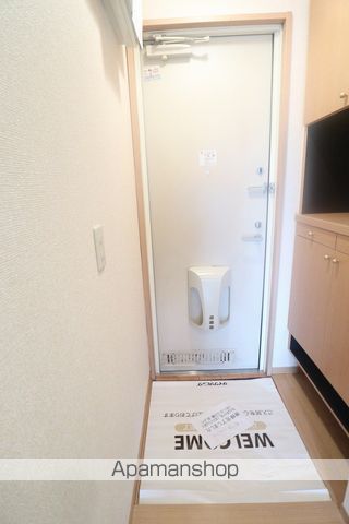 アムールヒルズ[1K/30.27m2]の玄関