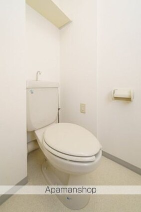 クリア・パル上用賀[1K/33.29m2]のトイレ