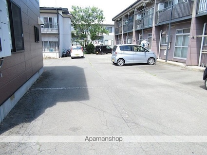 第３花月荘　１[2DK/38m2]の駐車場1