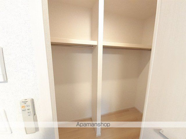 エリタージュ生田の内装写真
