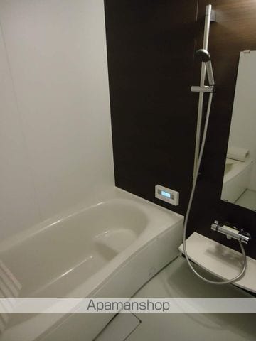 プレミアム八番館の内装写真