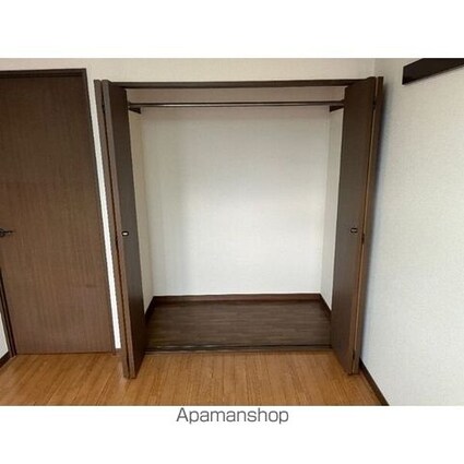 しるく・いち[3DK/57.2m2]の収納2