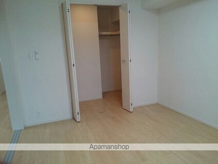 ＧＲＡＮＤ　ＨＩＬＬＳ[1LDK/52.98m2]の収納