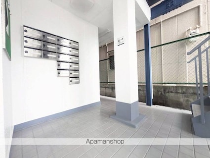 新森サンマンション[1R/11m2]のロビー