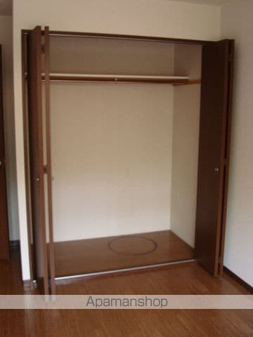 パークファイブ Aの内装写真