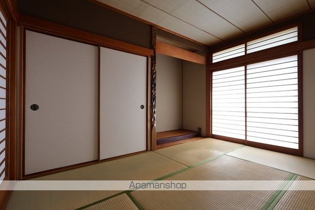 山陽本線 万富駅 徒歩90分 2階建 築49年の内装写真