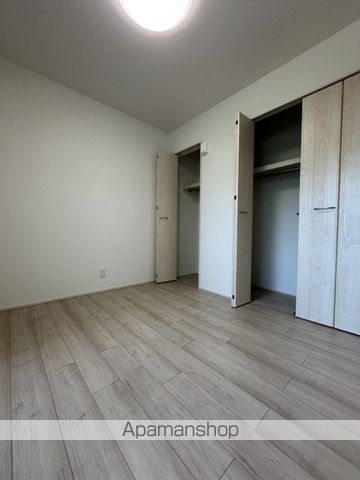 リバーサイド レジデンスの内装写真