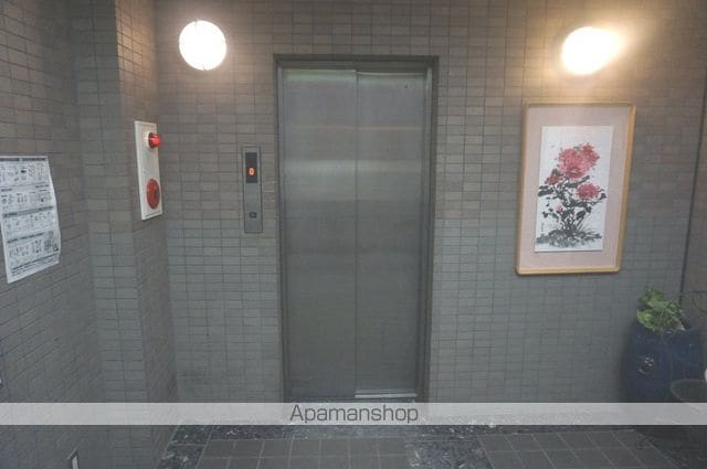ターメリックスクエアの玄関写真