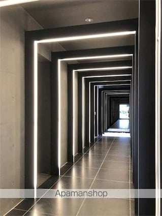 ＺＯＯＭ新宿夏目坂[2K/36.62m2]のロビー