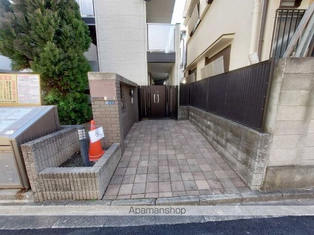 レオパレスWAO WAOの玄関写真
