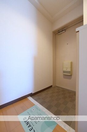 ヒルズ駒場東大前[1R/21.31m2]の玄関2