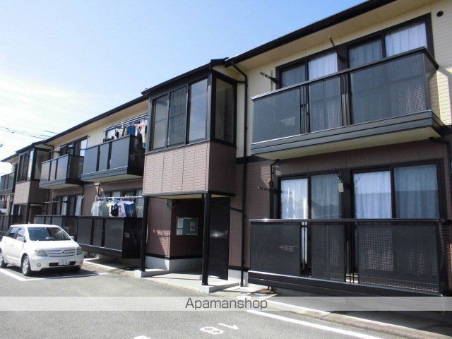 ファミール千鳥ヶ浜の外観写真
