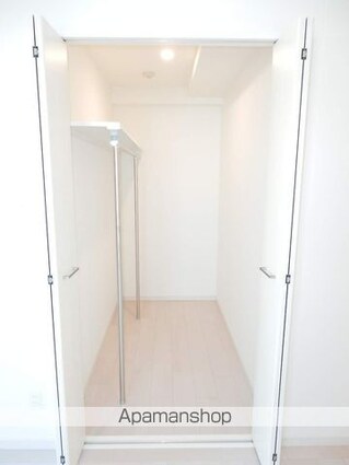 ザ　クレスト元浜[1LDK/53.2m2]の収納
