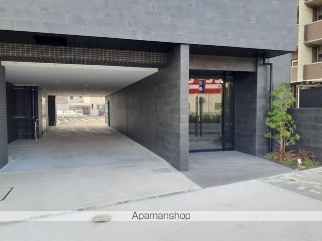 メイクスWアート浅間町の玄関写真
