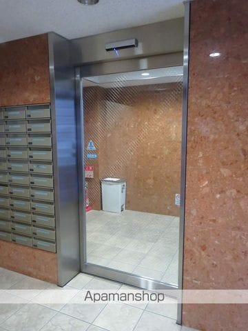 北品川アパートメントの内装写真