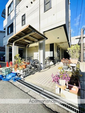 ピュアメゾンの玄関写真