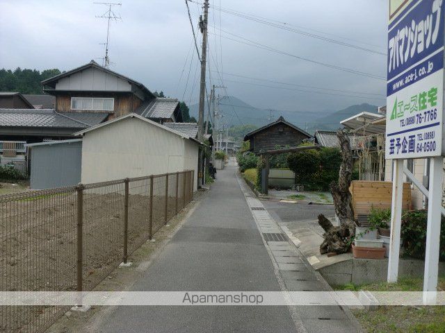 シャルマン舟山の周辺写真