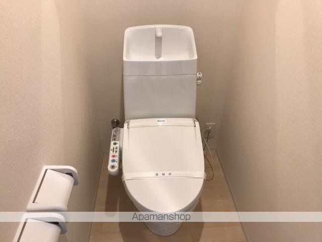 福山市 2階建 築10年の内装写真