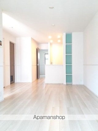 Ｐｅｔｉｔ　Ｅｔｏｉｌｅ[1LDK/50.52m2]のリビング・居間