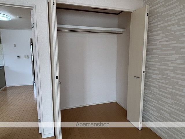 レジデンスT・H I号館の内装写真