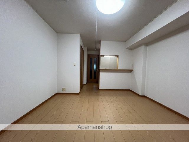 プレコーポ巽東の内装写真