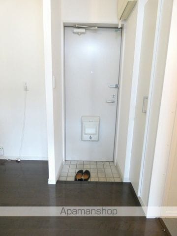 LA・KANAの内装写真