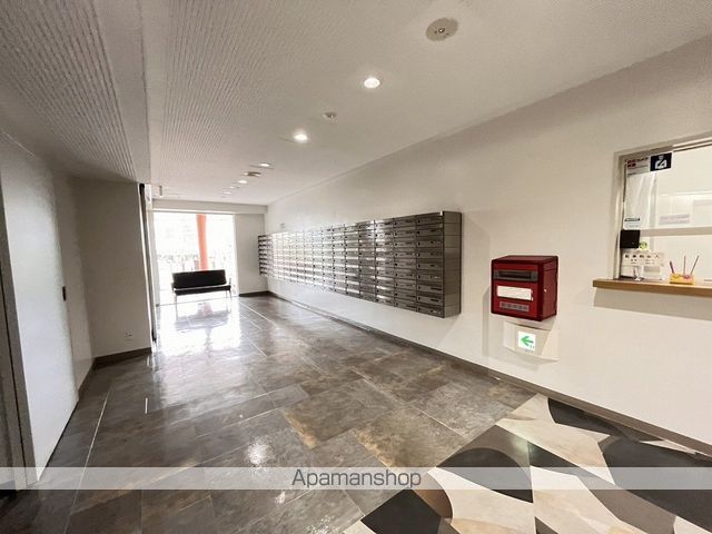 宮の森グランドハイツの玄関写真