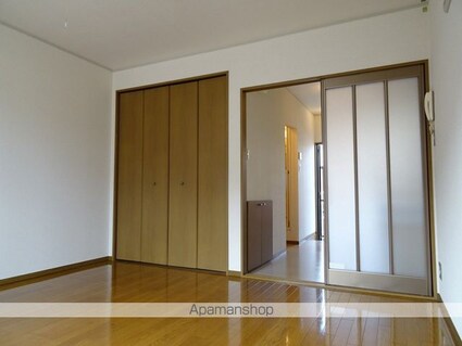 トゥインクルコート文化町１２番館[1K/26m2]のリビング・居間