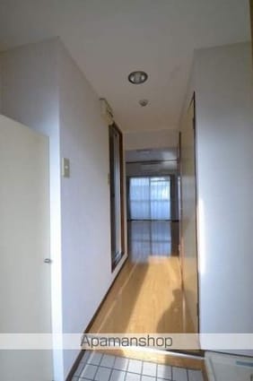 メルクマール宇品[1R/19.68m2]の玄関