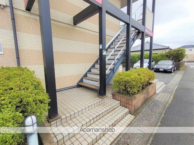 レオパレス清和の玄関写真