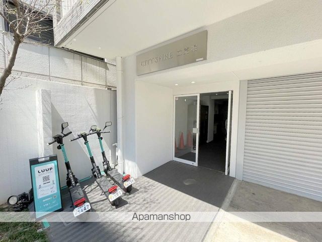 CITYSPIRE立売堀の玄関写真