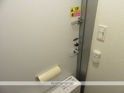 レオパレスＦｏｒｅｓｔ[1K/23.61m2]の駐車場