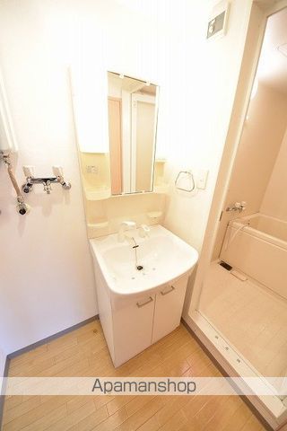 シャリテ元町の内装写真