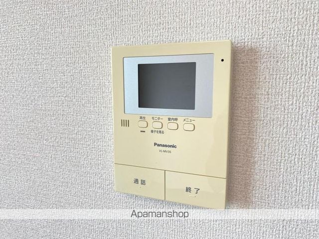 オレンジカーサ 弐番館の内装写真
