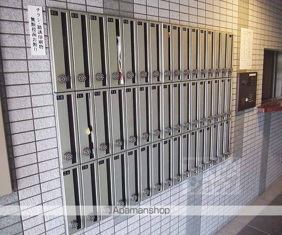 メディナ烏丸の外観写真
