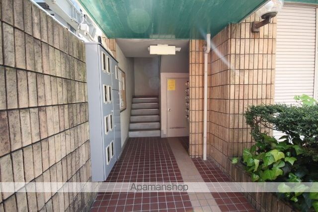 広島県広島市中区吉島西１丁目[2DK/39.69m2]のエントランス2