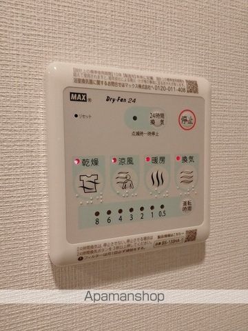 スプランディッド大阪EASTの内装写真