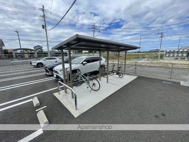 アンジューノ上代 A棟の内装写真