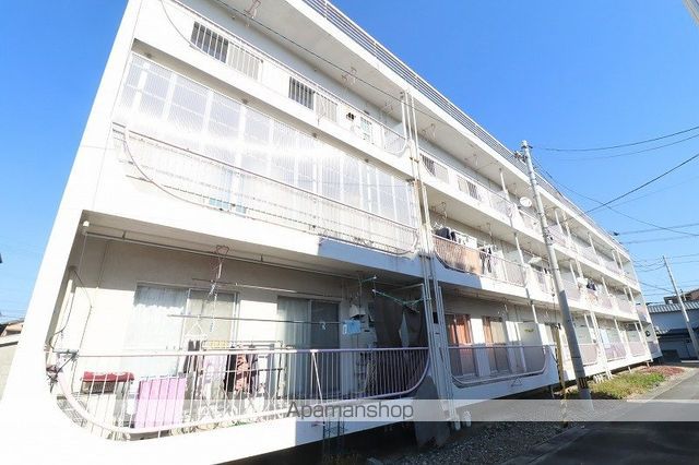 辻マンションの外観写真