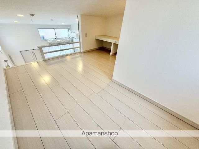 Housing Complex T2の内装写真