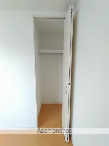 レジア内本町の内装写真