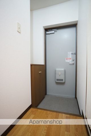 マンションアトランティスIIIの内装写真